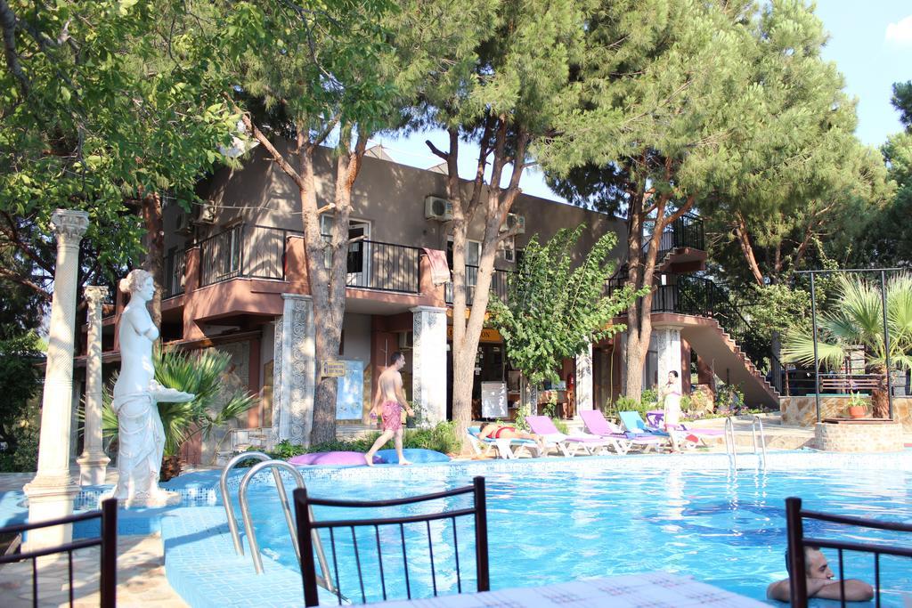 Atillas Getaway Σελτσούκ Εξωτερικό φωτογραφία