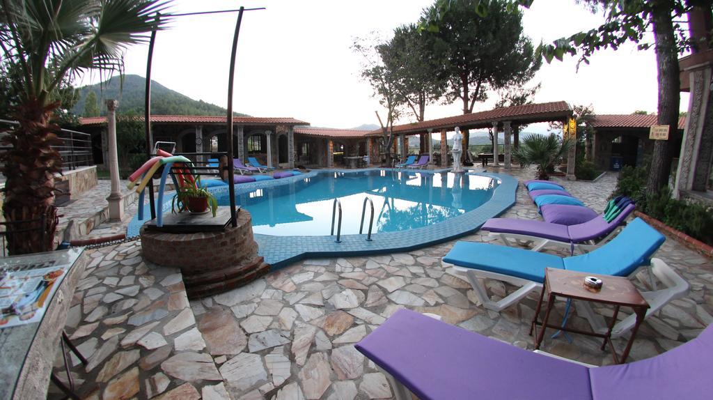 Atillas Getaway Σελτσούκ Εξωτερικό φωτογραφία